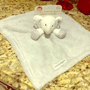 two small baby blankets with designer elephant ❤️